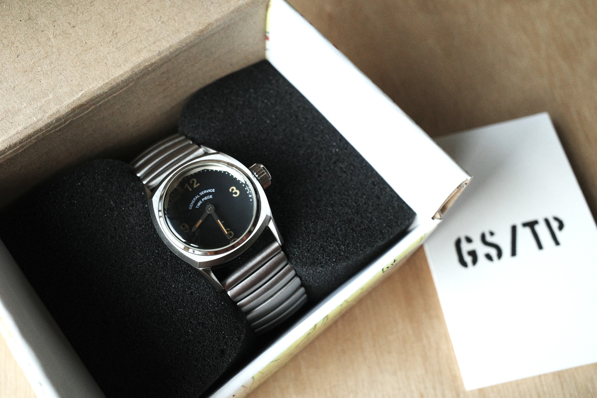 GS/TP
BOTTLETOP WATCH
QMD10B